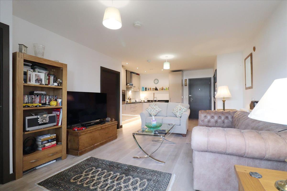 Property Image ed1f7501-2766-48af-8a1d-d24b2c55a6be
