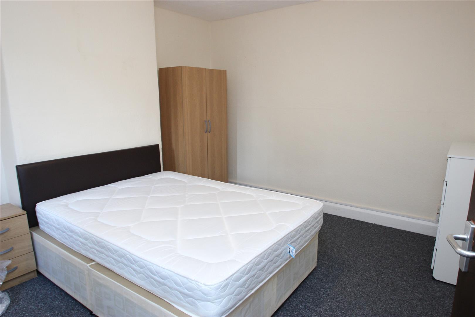 Property Image ed394ac6-3d7c-46b6-869d-8d3f8bc6db34
