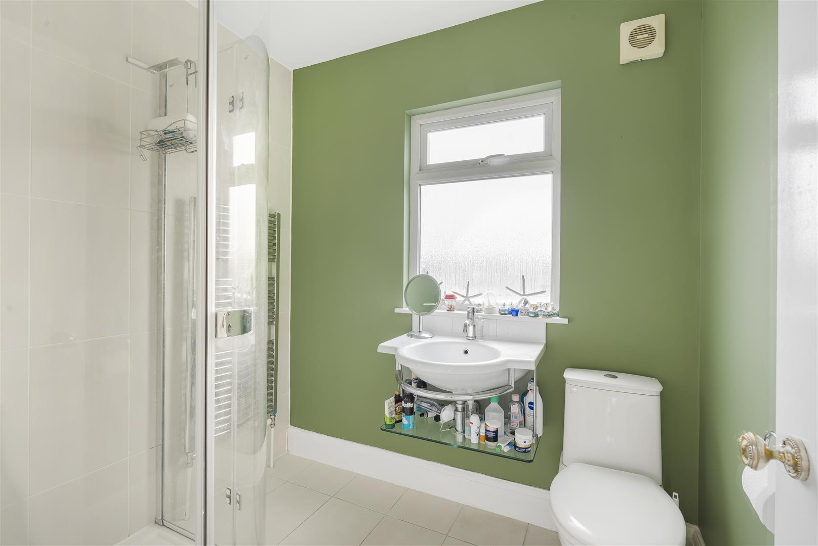 Property Image ed409ca2-3eb4-4058-865d-77c732e7df51