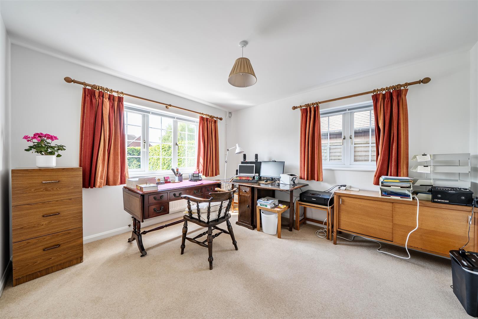 Property Image ed42e9a4-bc39-4085-9c6b-92bd0760f36a