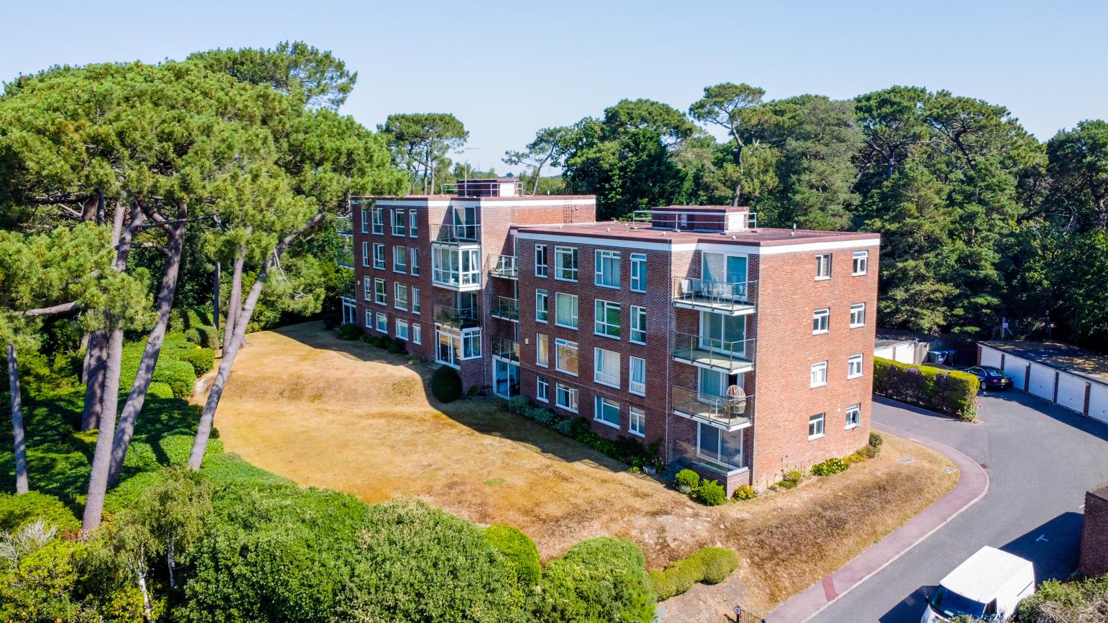Property Image ed71dff6-e415-414b-894b-0562ada25edb