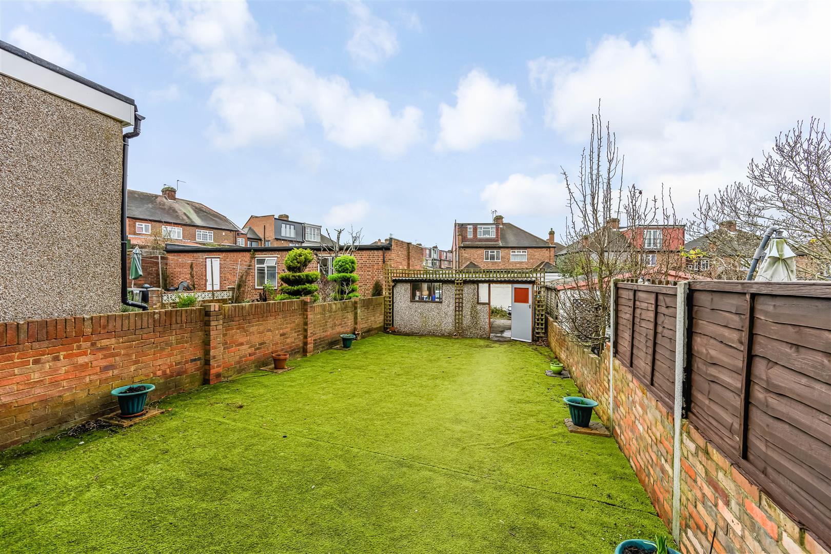 Property Image ed945812-5b69-49f8-9382-09e983f874f0