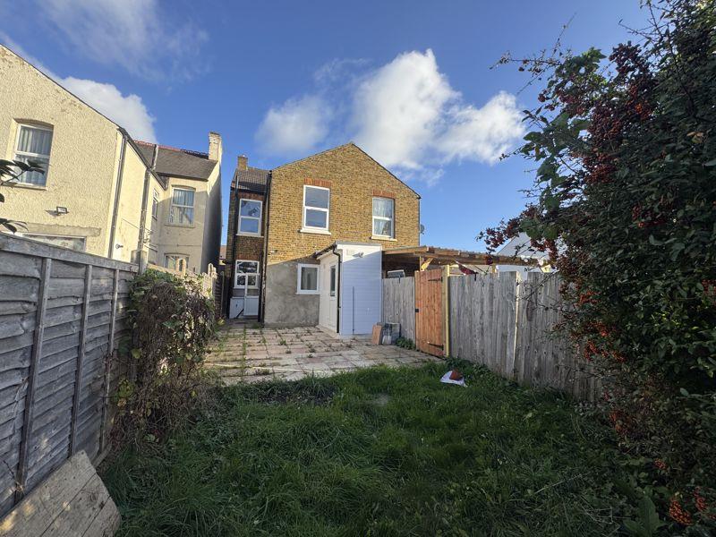 Property Image eda0b77a-663b-40f2-86bc-46466310cbce