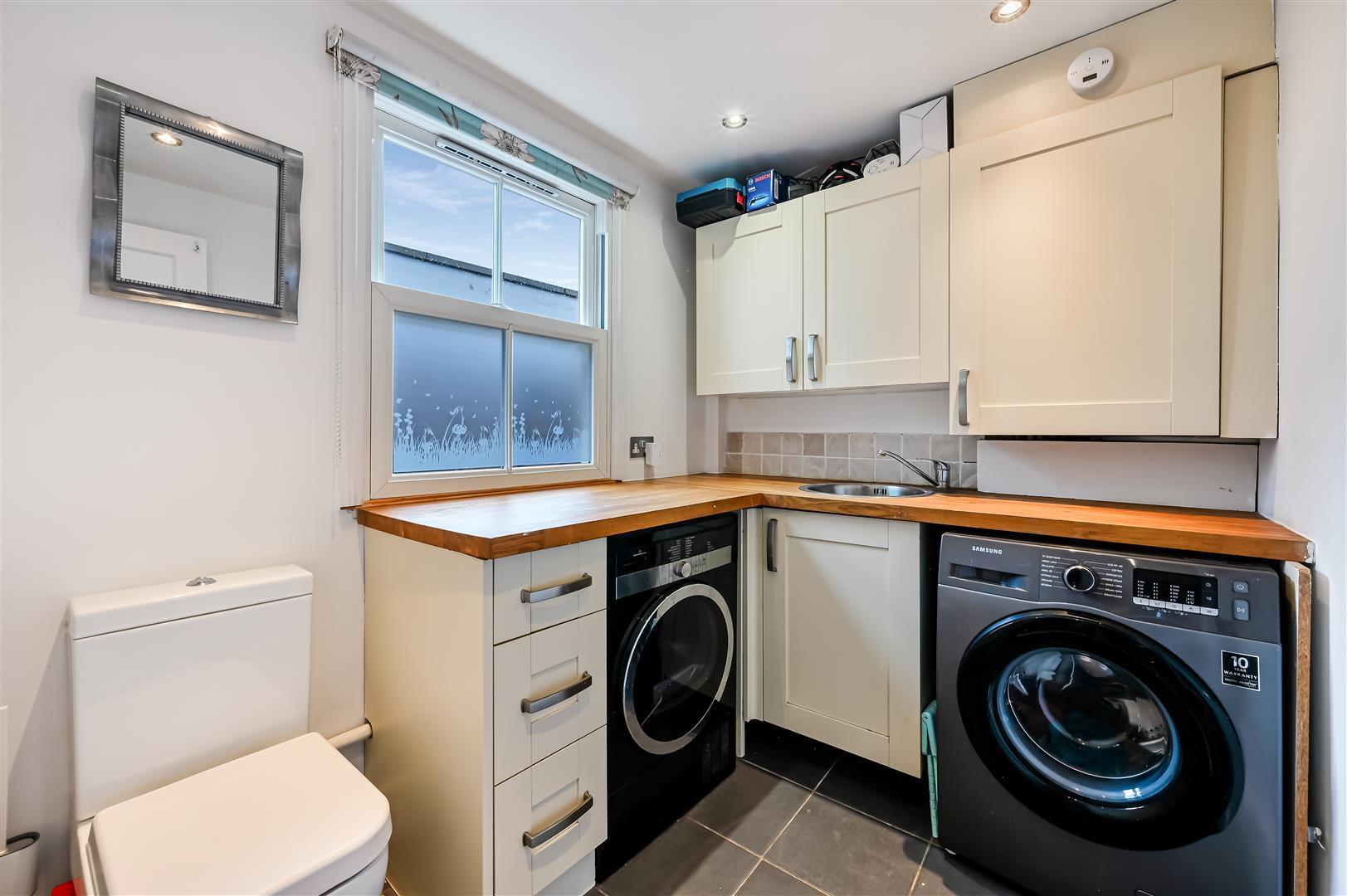 Property Image edaede60-87ef-492c-861a-c8ca9f4b83f6
