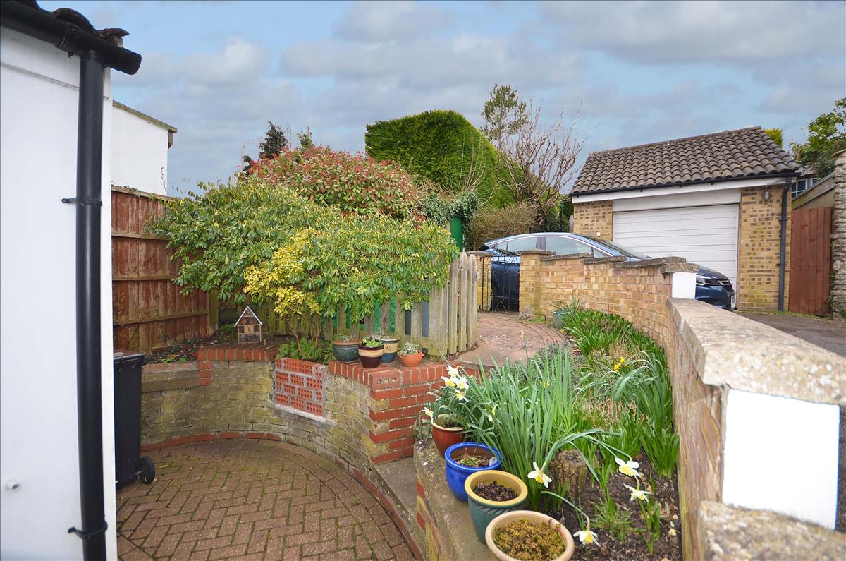 Property Image edaf734c-2ac2-456c-a547-d1490e0b0c69