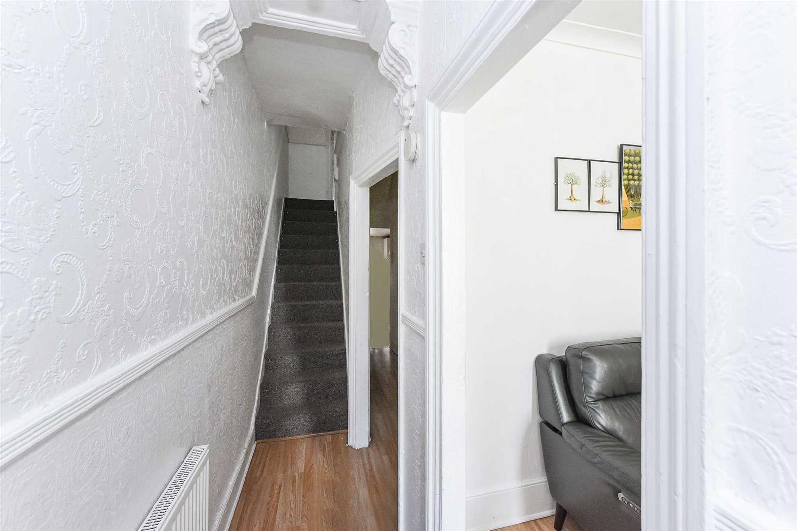 Property Image edb030eb-1183-4eeb-ad35-bb08747e5a83