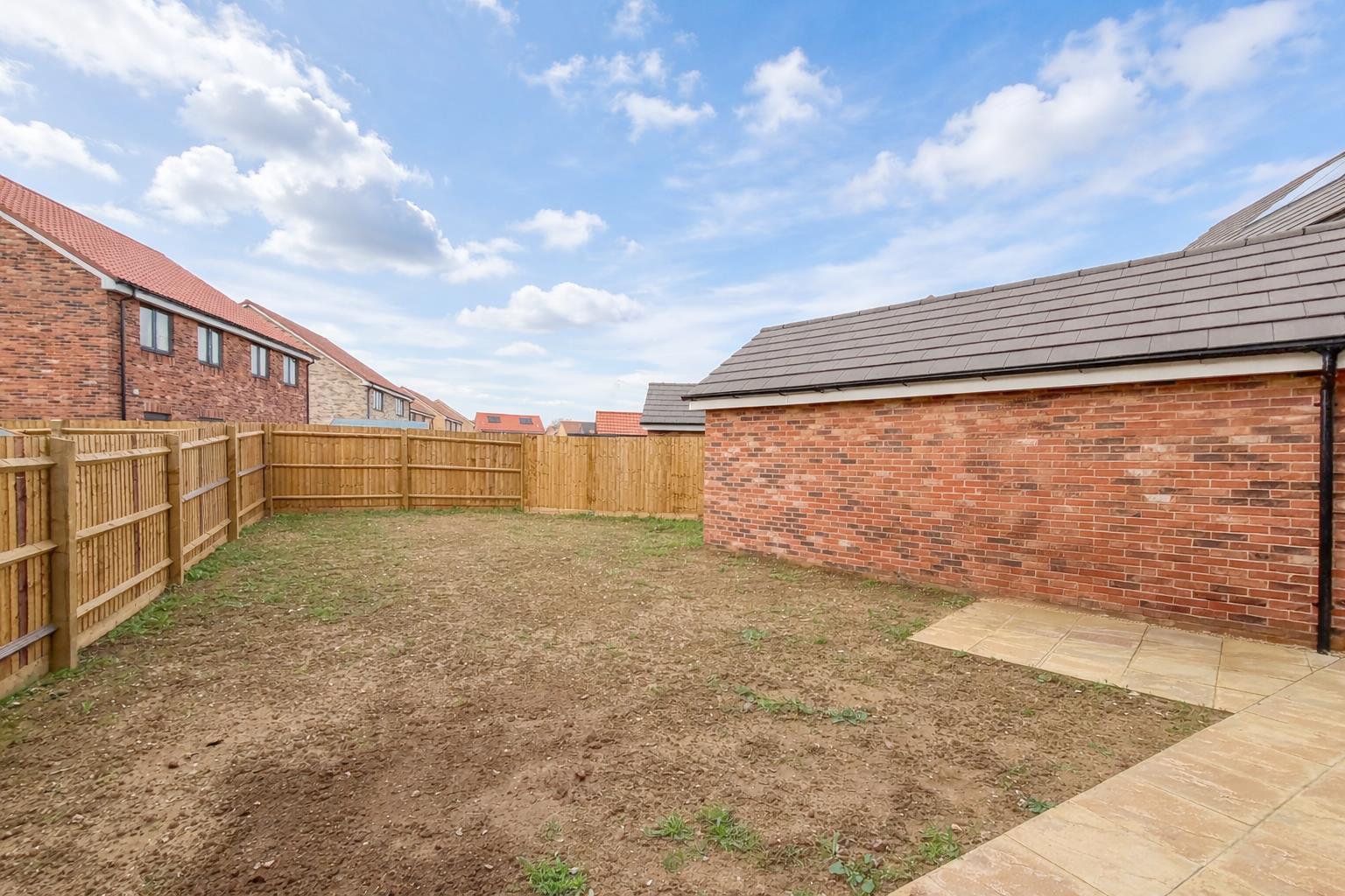Property Image edca5fd8-5661-4293-a80d-6f5630393723