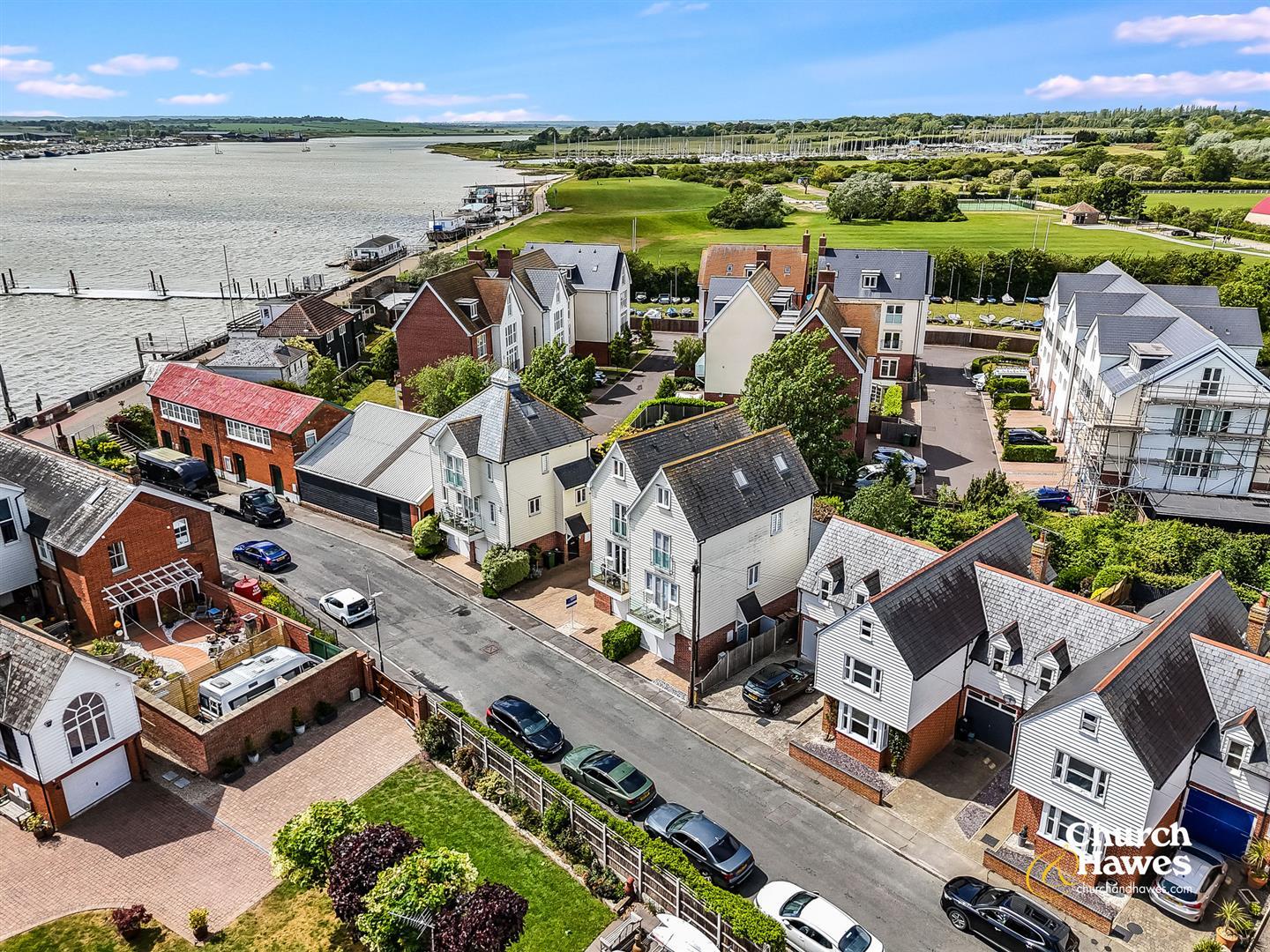 Property Image edf10353-c13f-4ed1-acbe-6dfc70c3e2d1