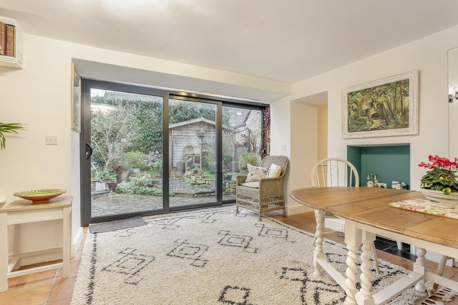 Property Image edf62770-7a6e-4b08-aad7-fb6d8e4abf99