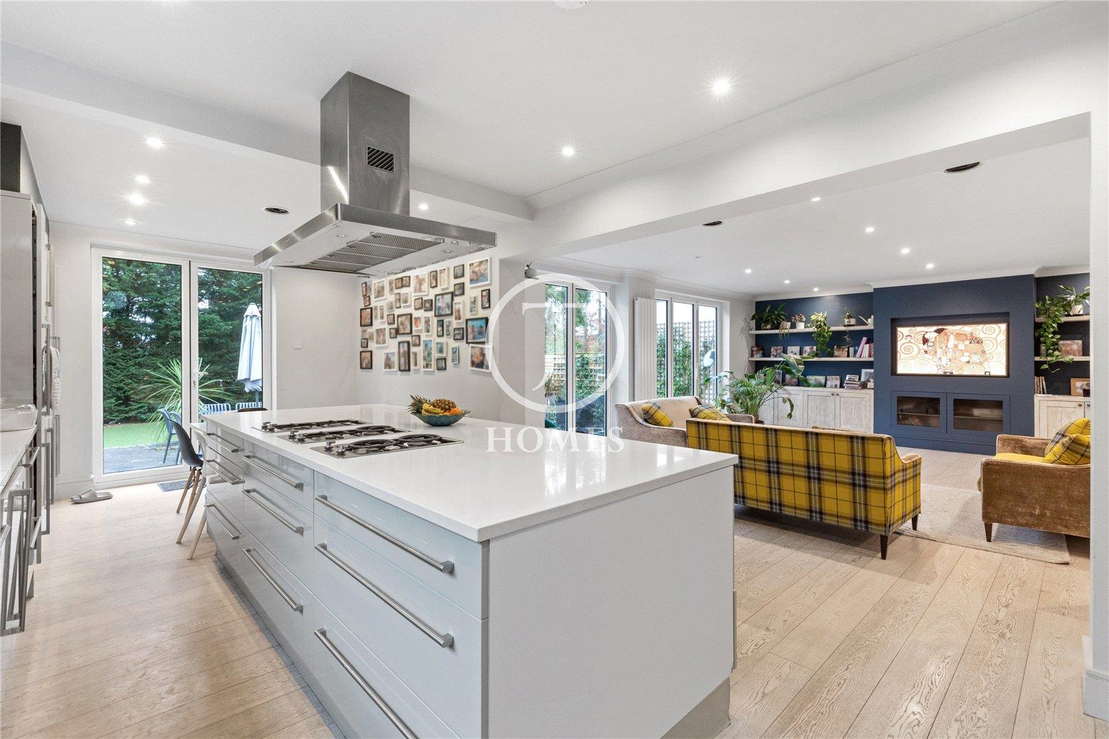Property Image edfdd2bd-da92-49ea-b519-72b35b3c6898