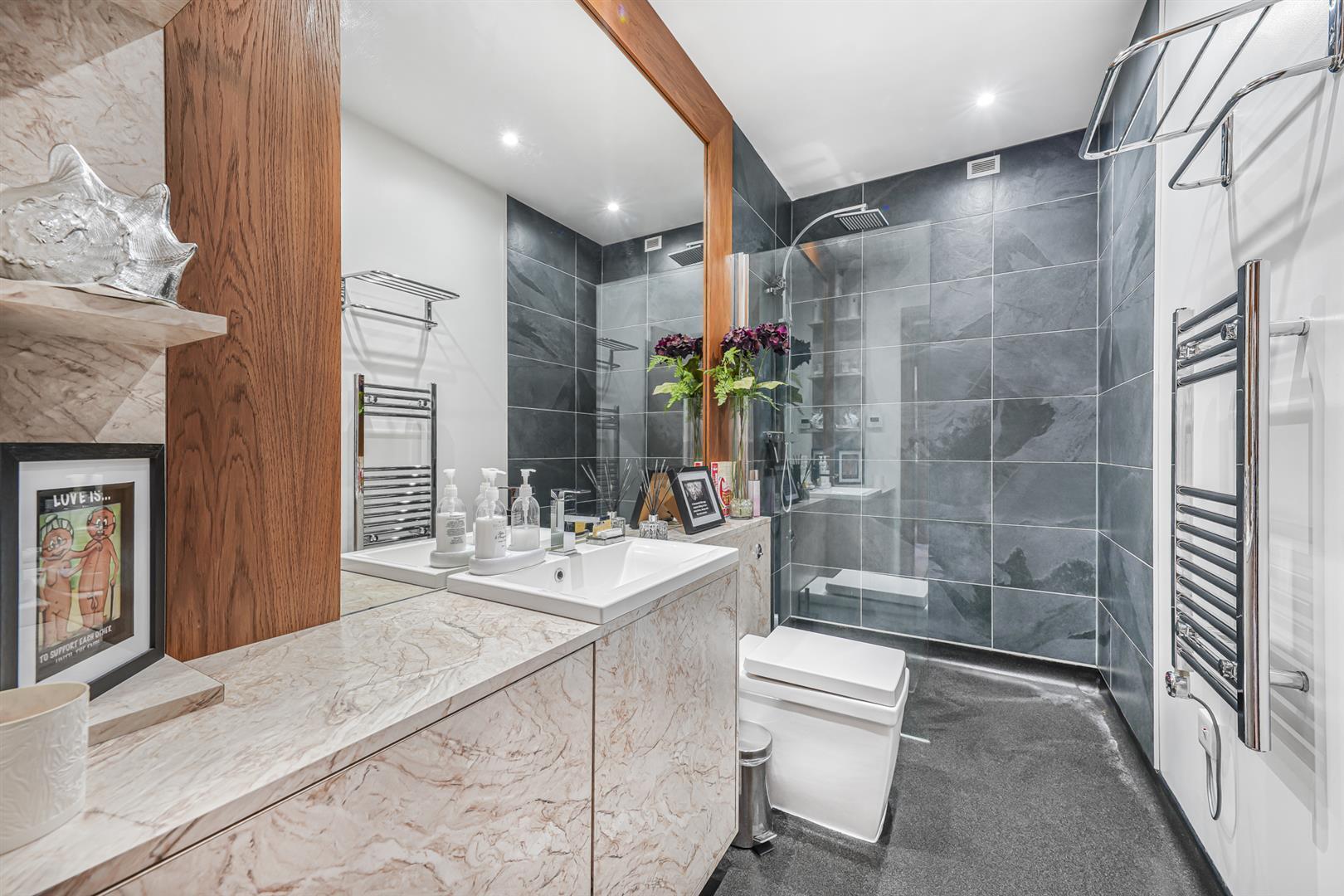 Property Image ee18c4b3-1ad1-4225-a3e3-96013d51f77e
