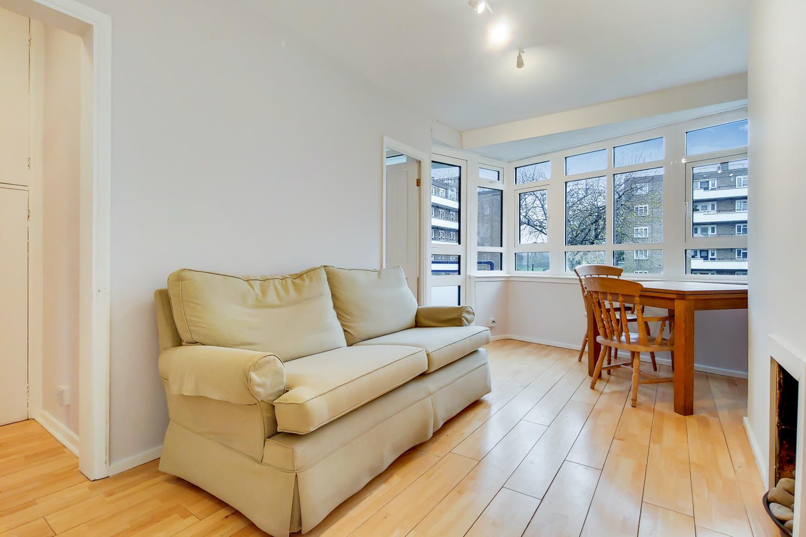 Property Image ee253288-4965-4587-8300-5bdf8c402dc3