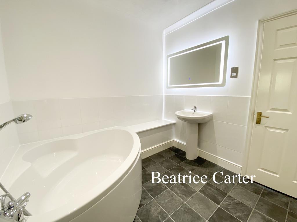Property Image ee25492d-f198-4c0d-ab18-00a53ceb8182
