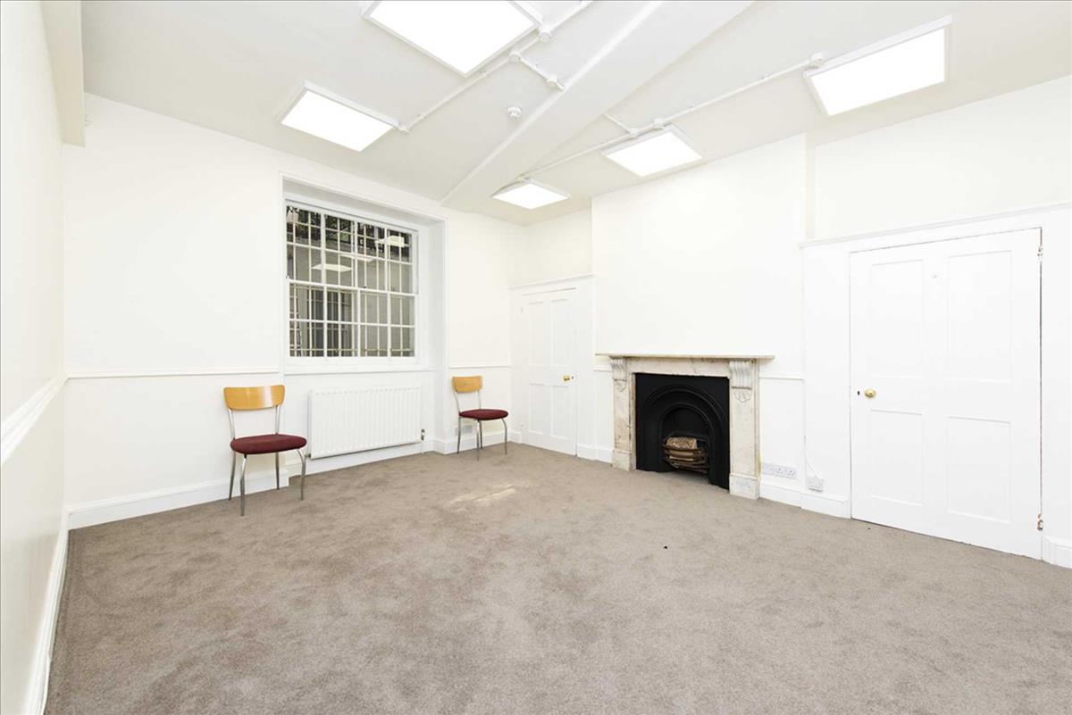 Property Image ee25729d-c890-4505-81ef-5529d69dd004