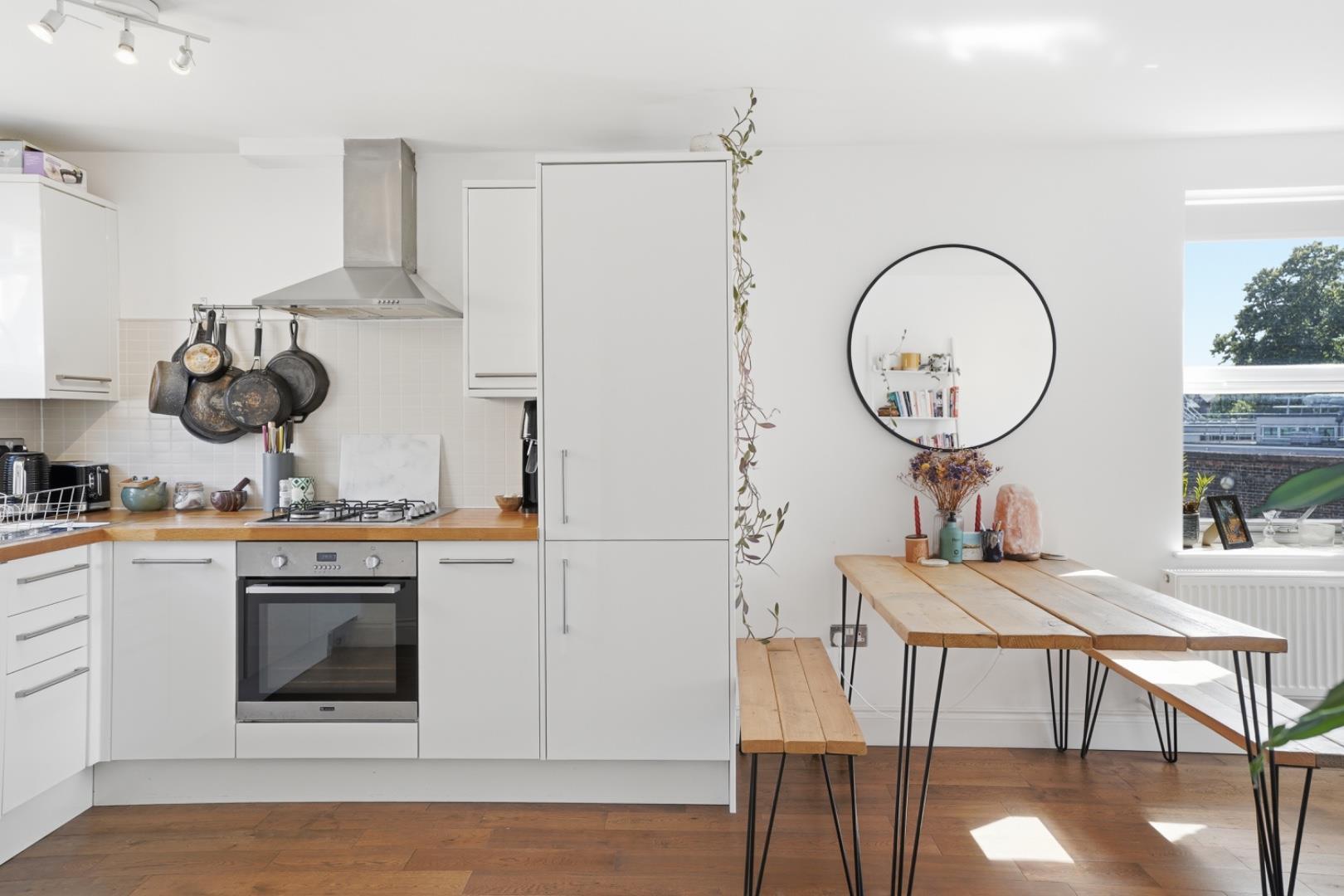 Property Image ee2e1e21-4cc6-4ac5-82ae-08a24a70f0b3