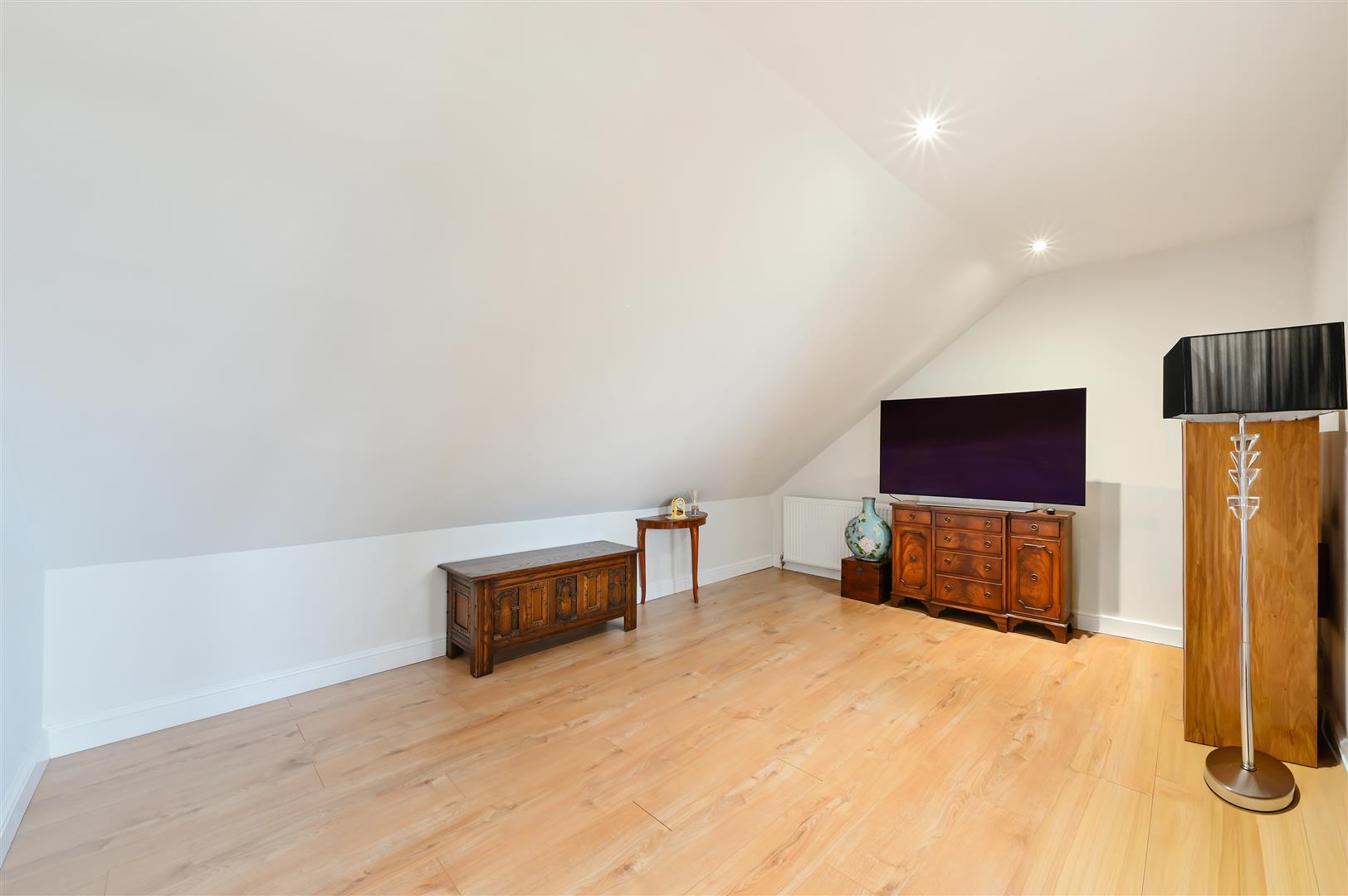 Property Image ee342430-16fd-4509-8051-4780b48696cb