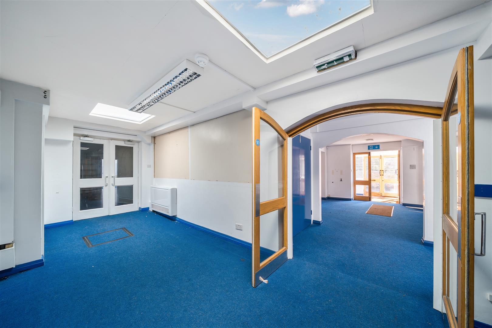 Property Image ee392e91-4a44-430b-ae52-cef7195343a0