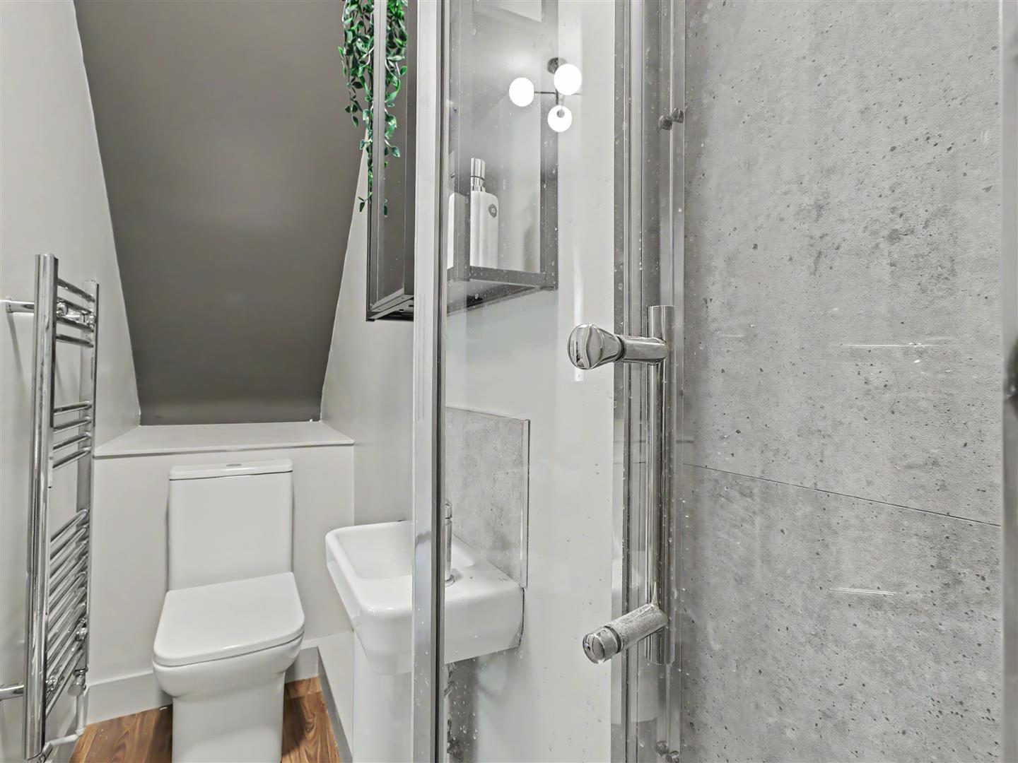 Property Image ee428645-341a-47fe-9f12-1e697dd42375