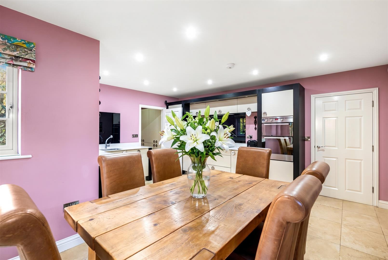 Property Image ee4b44b6-5f63-4ba5-a3d0-317421c853ca