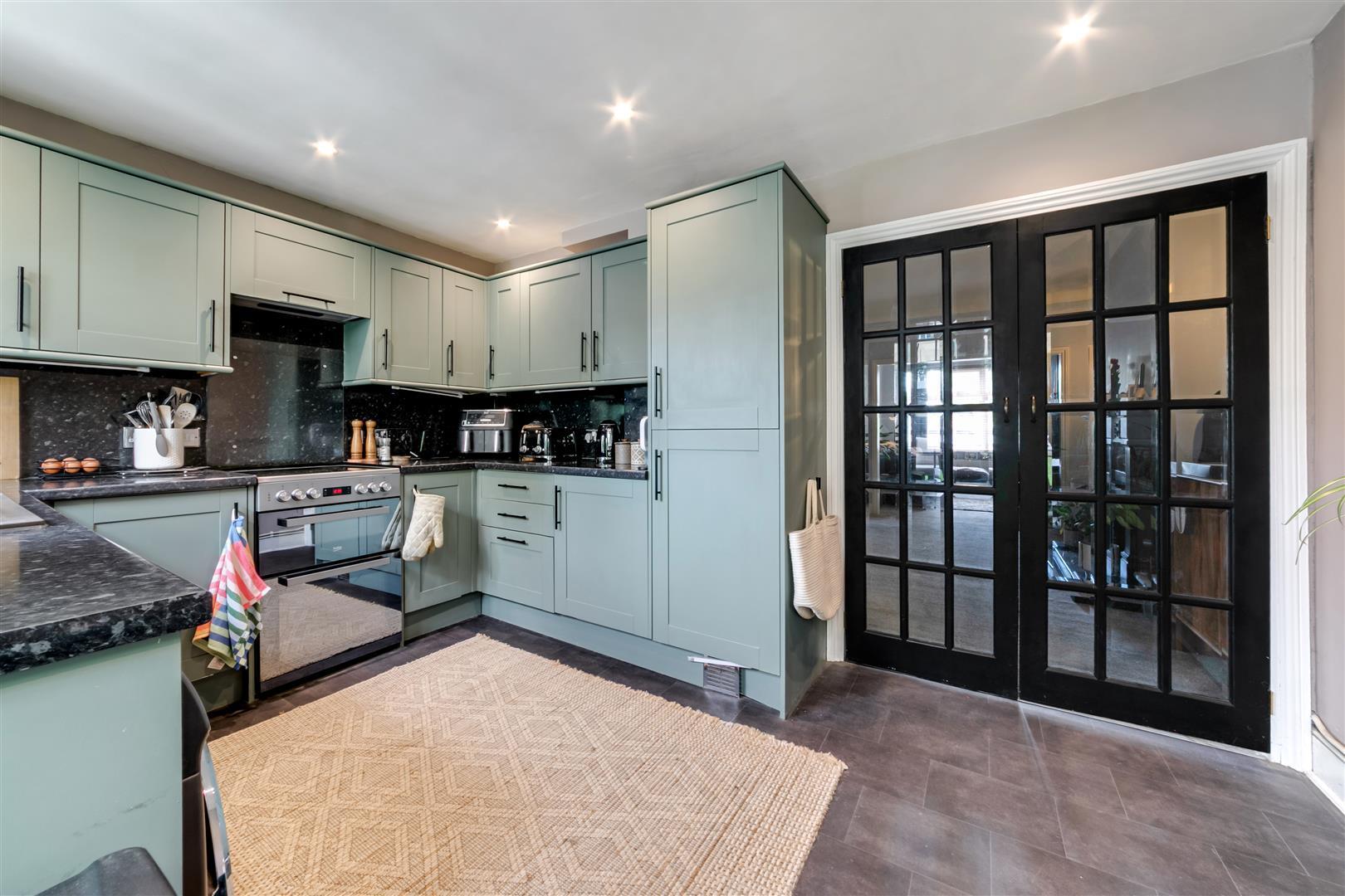 Property Image ee526bec-0757-49d1-84a8-b4d0e01d6900