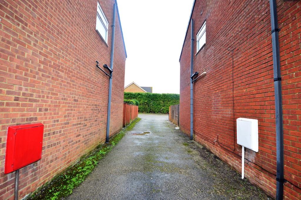 Property Image ee602500-9d78-4528-b0e7-3179e4b1383e