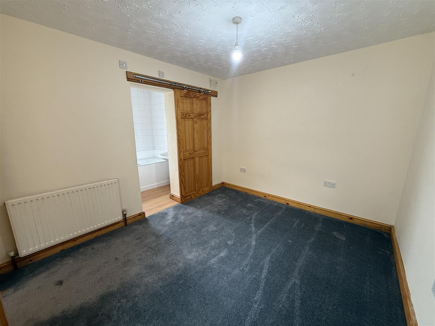 Property Image ee74ebb6-2621-4cce-af79-f52861c4a3df