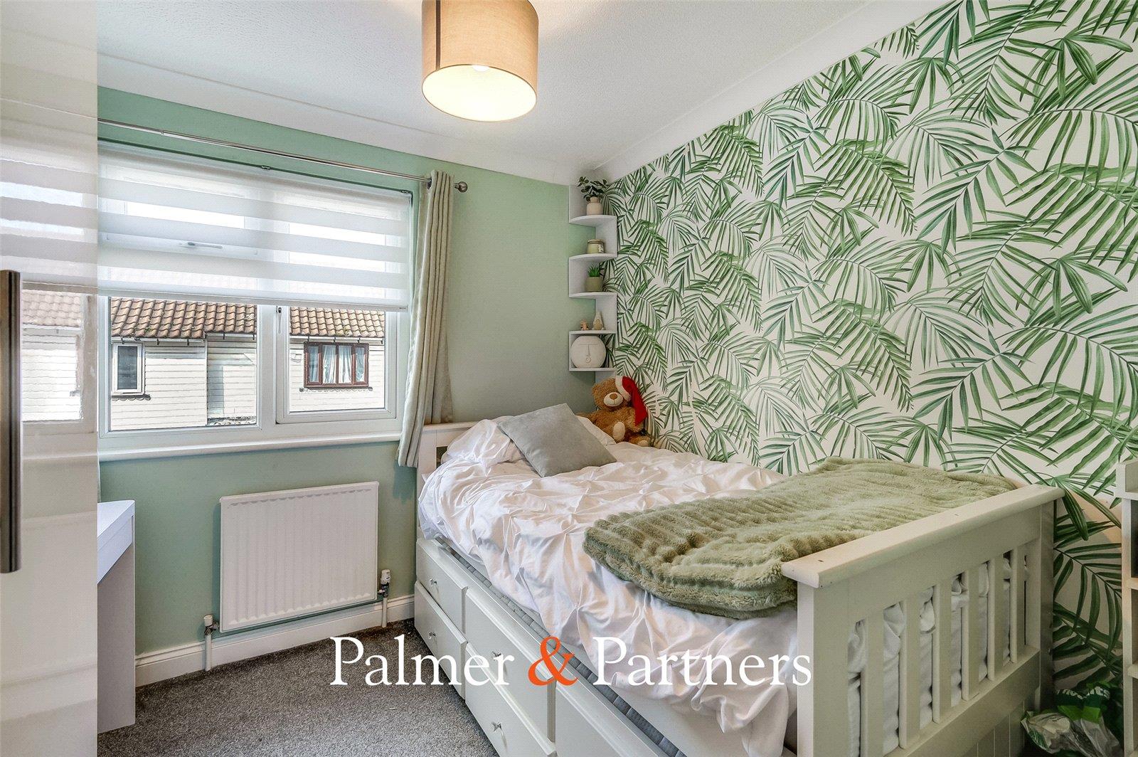 Property Image ee7f52df-2305-46f5-a2ed-67e8a54b5f36