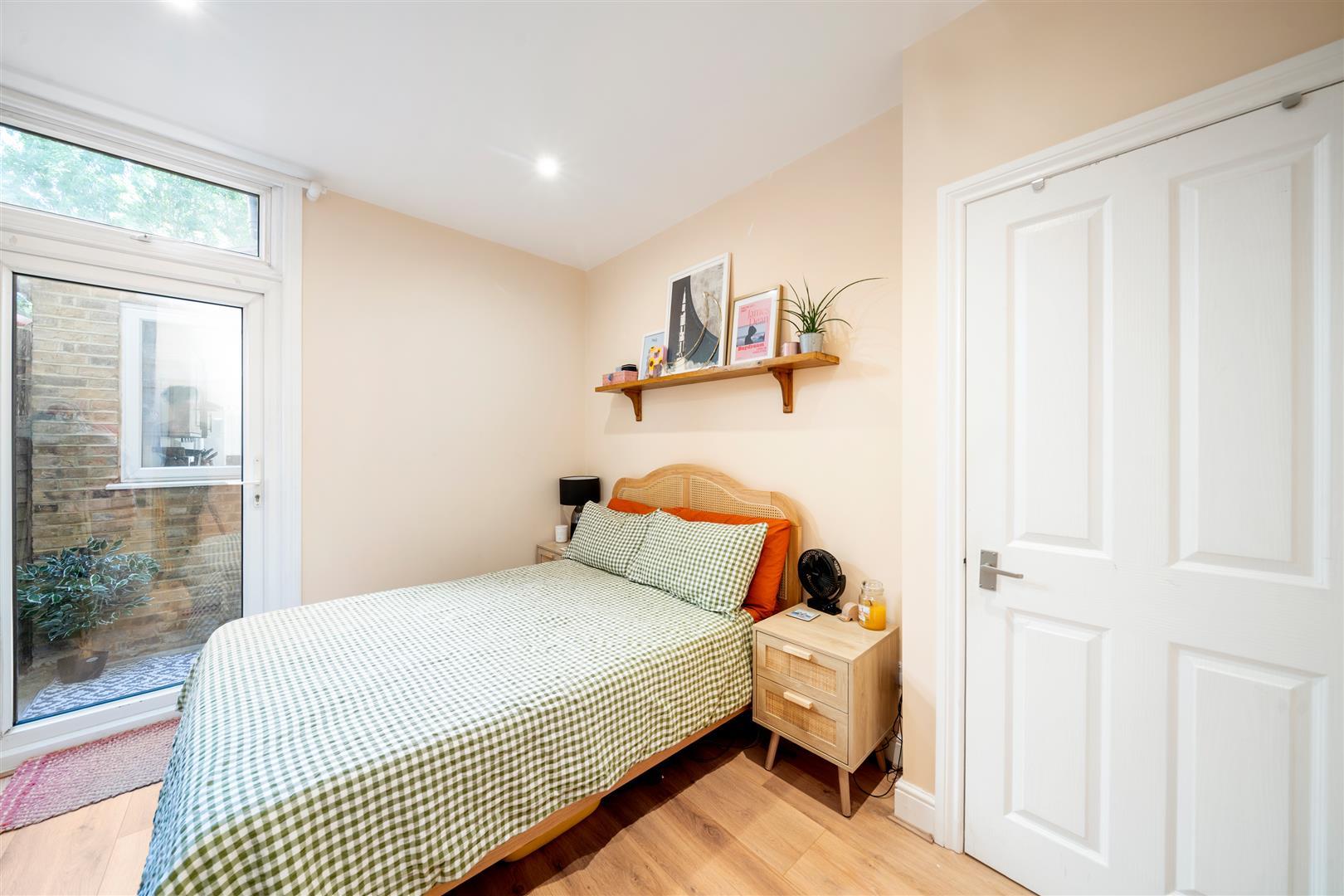 Property Image ee8f6d81-59c0-4fbf-a4b2-fea6a36a20c4