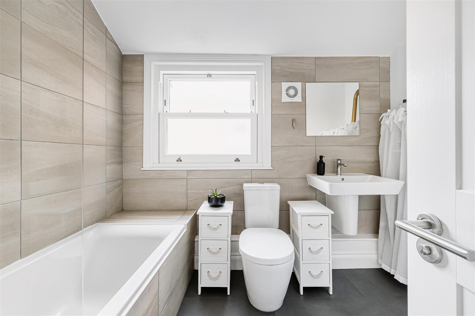 Property Image ee960ab5-5f49-4abd-8eed-5ab00706aa00