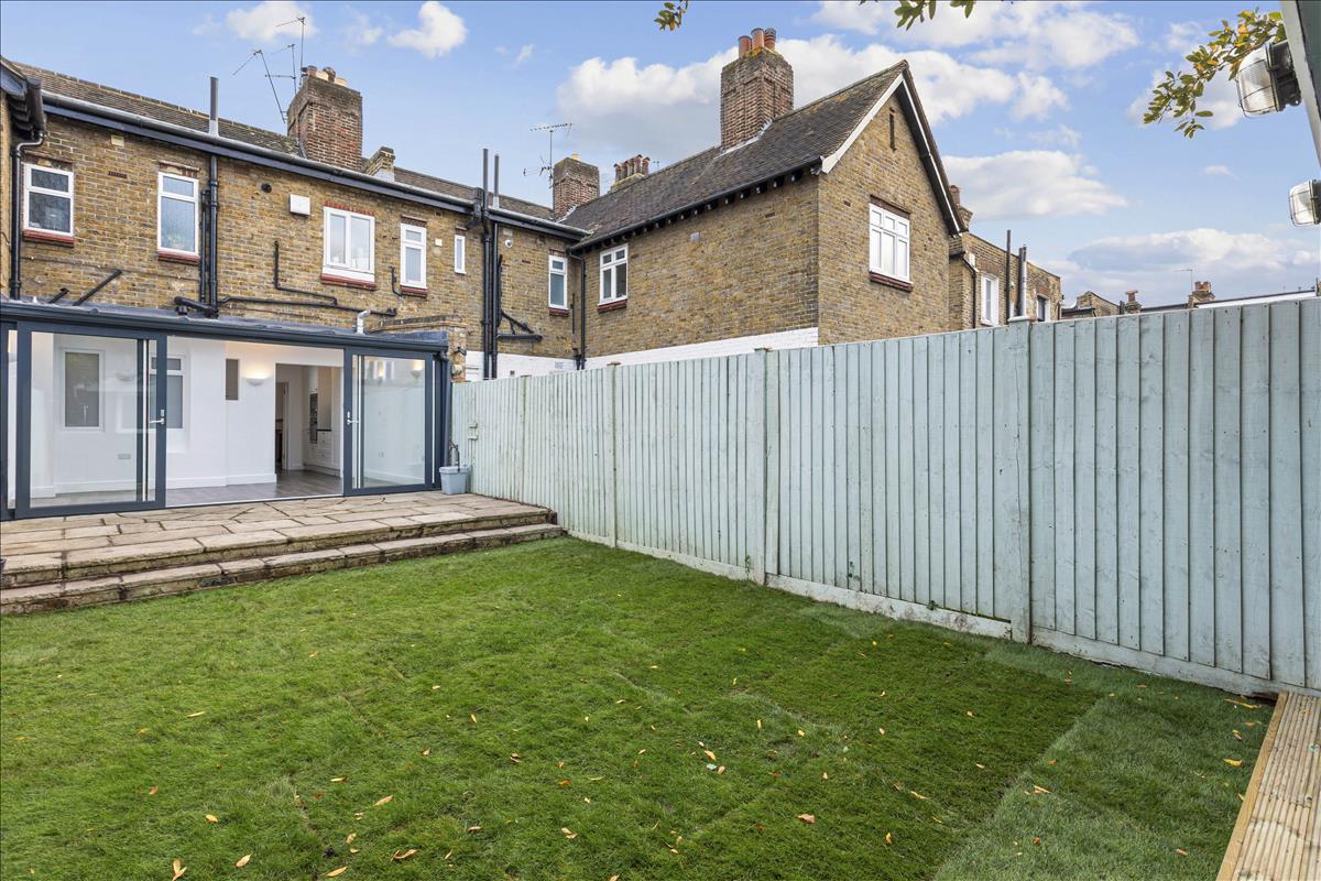 Property Image eea0d1af-71e2-471f-af71-671400a33b6b