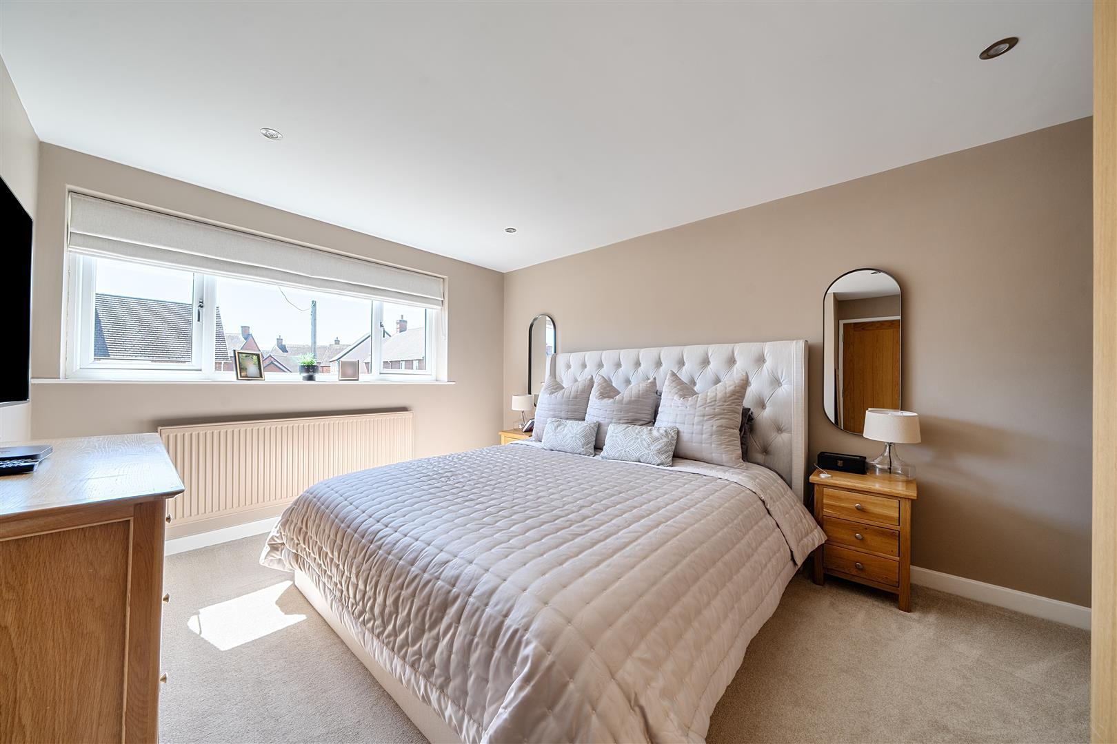 Property Image eea21b6c-ed3d-484d-9933-9e324a6b74d5