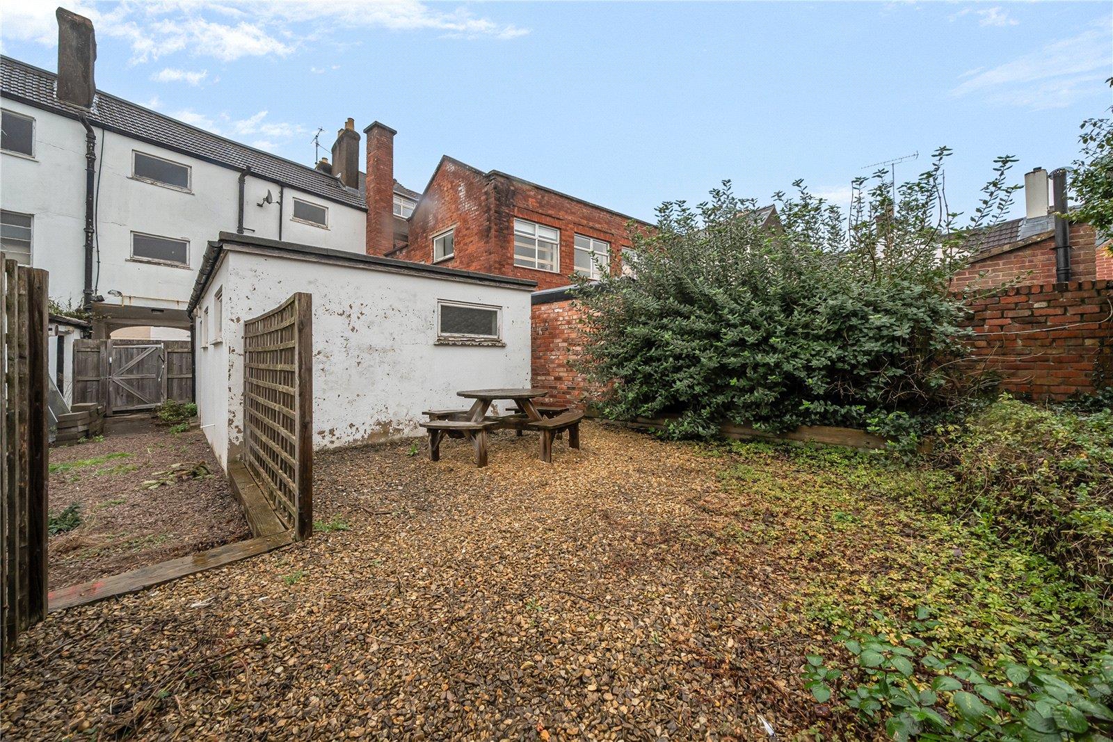 Property Image eea98f28-78dc-46e1-bd6b-a5aa7c5ffc01