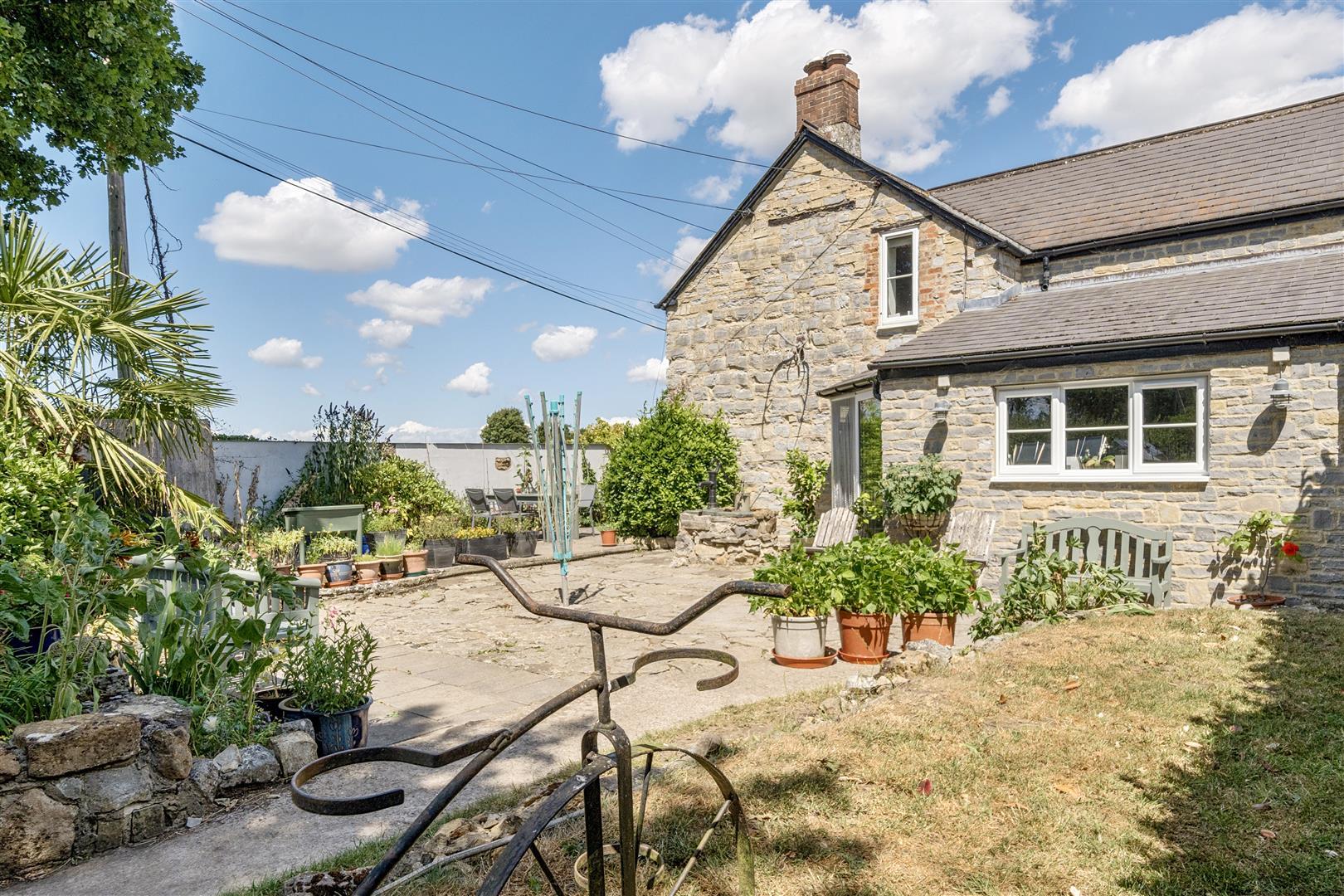 Property Image eeab6a8e-e867-401d-b4e3-1e8925a187c2