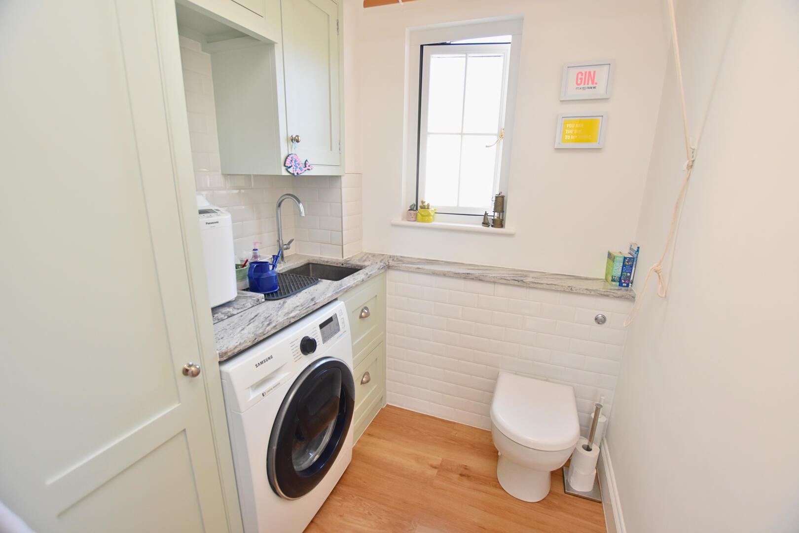 Property Image eeaf2e96-4492-4e78-bff2-73626ca41795