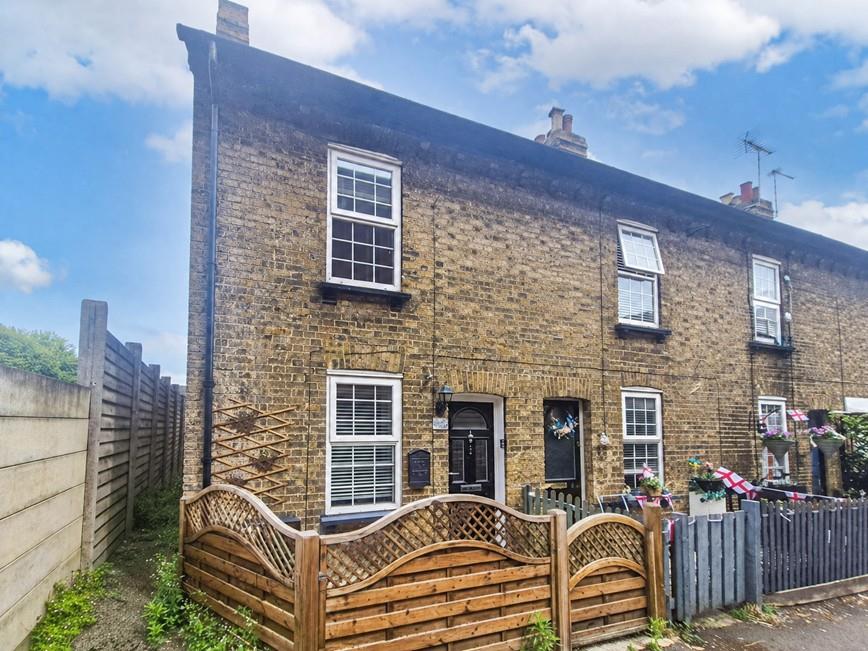 Property Image eeb3f594-f2a4-47ef-8202-7521be2af9e5