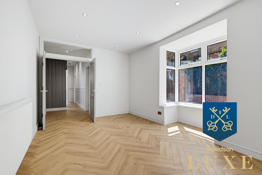 Property Image eeb8b095-5cc4-40c7-af16-82dbcf0516c1