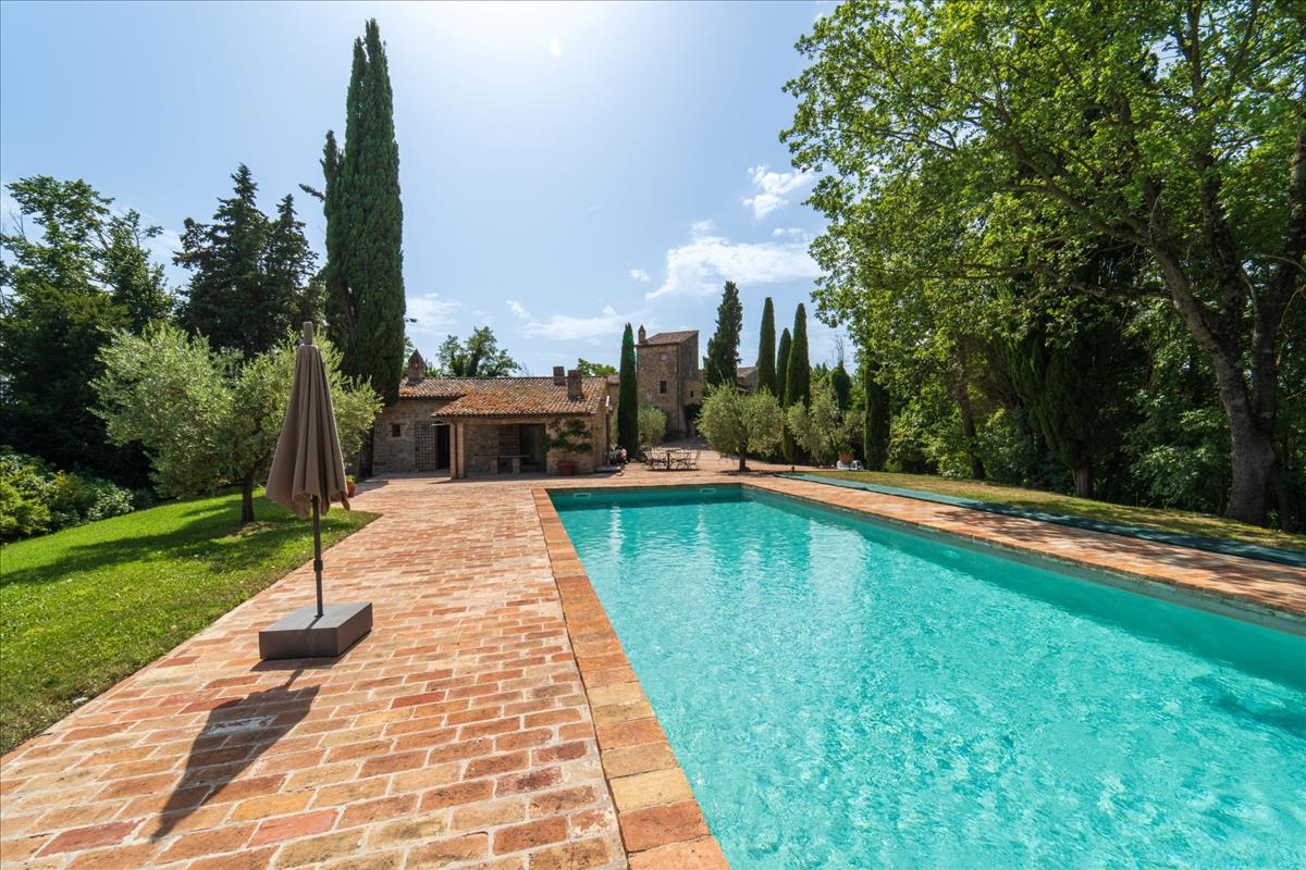 Property Image eebff17f-f07b-43ac-ab78-38b00900d1bd