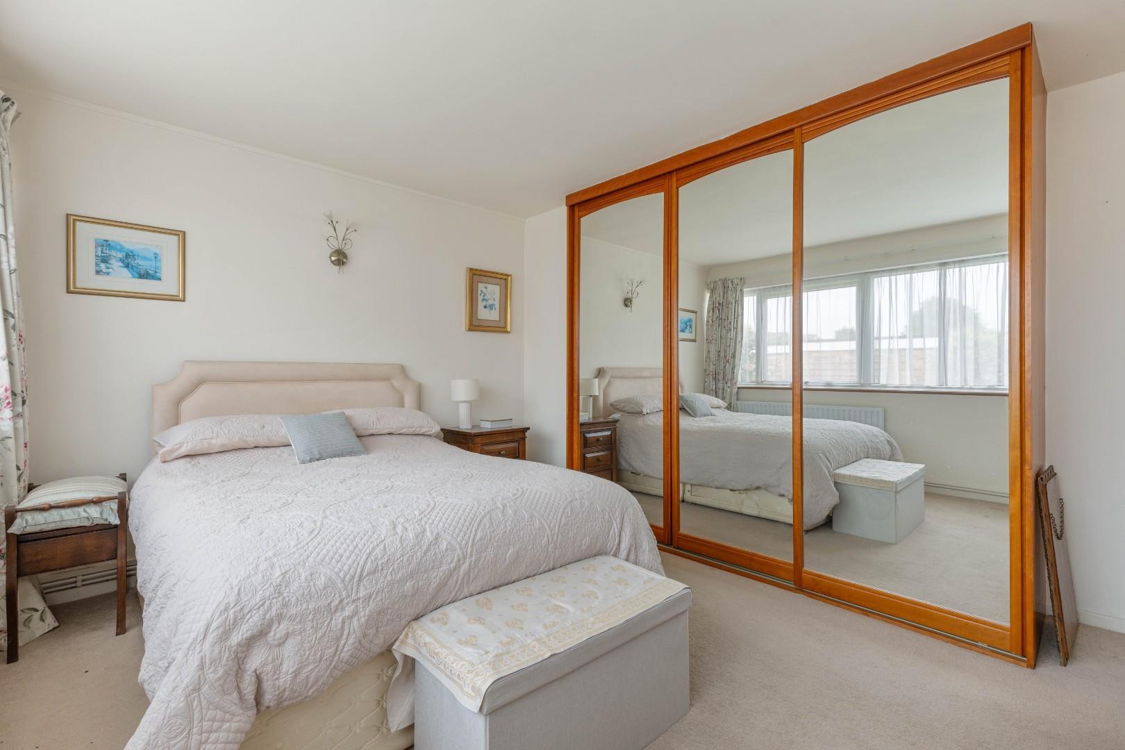Property Image eecb586a-7fb3-4da6-9154-1bb54b0d5f91