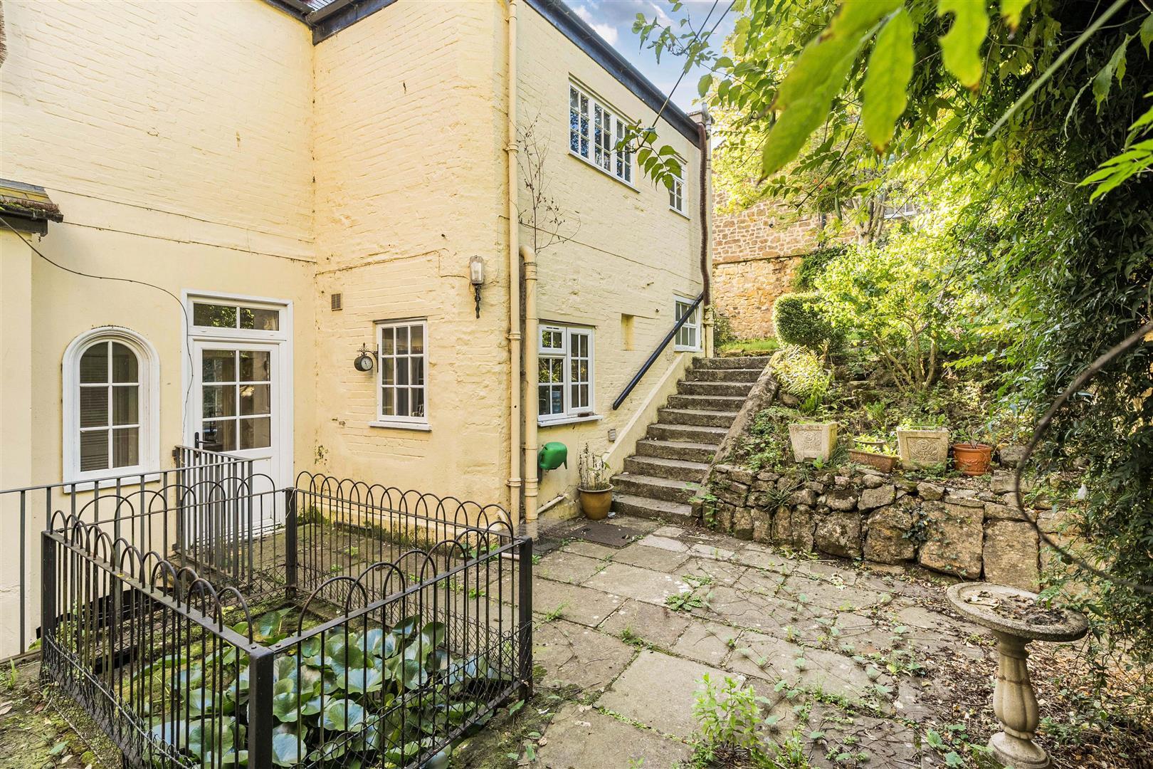 Property Image eed445d3-9e5d-4c01-865b-ac2d096344c3