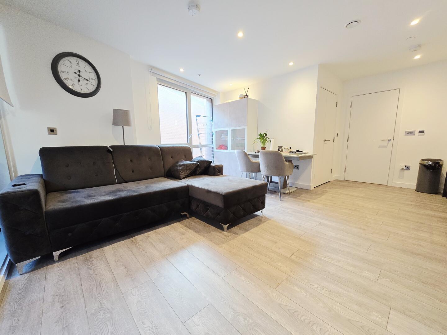 Property Image eee8cc61-e93b-40bf-9326-05f91d94ad4d