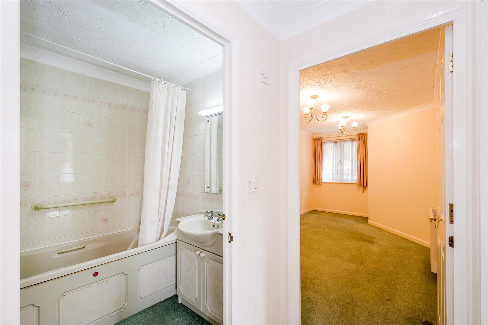 Property Image eeeb7fe7-86d1-4116-ac20-2c15d31799f6