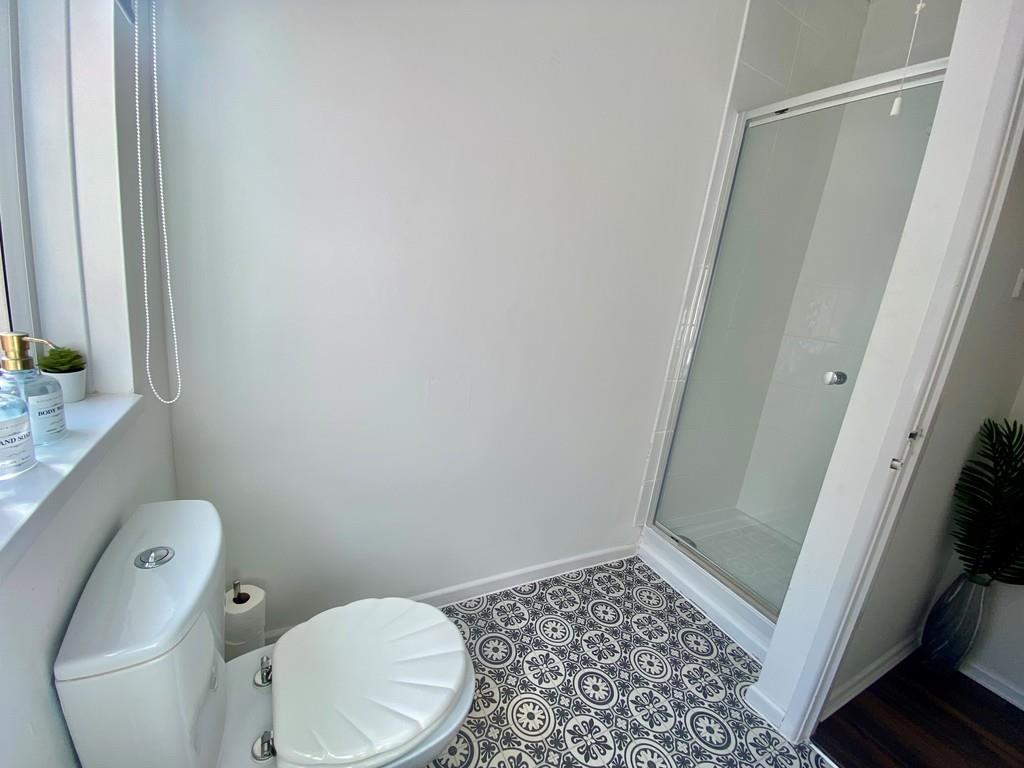 Property Image eeeddf7e-1a4d-432f-96d3-f09dc1a694dd