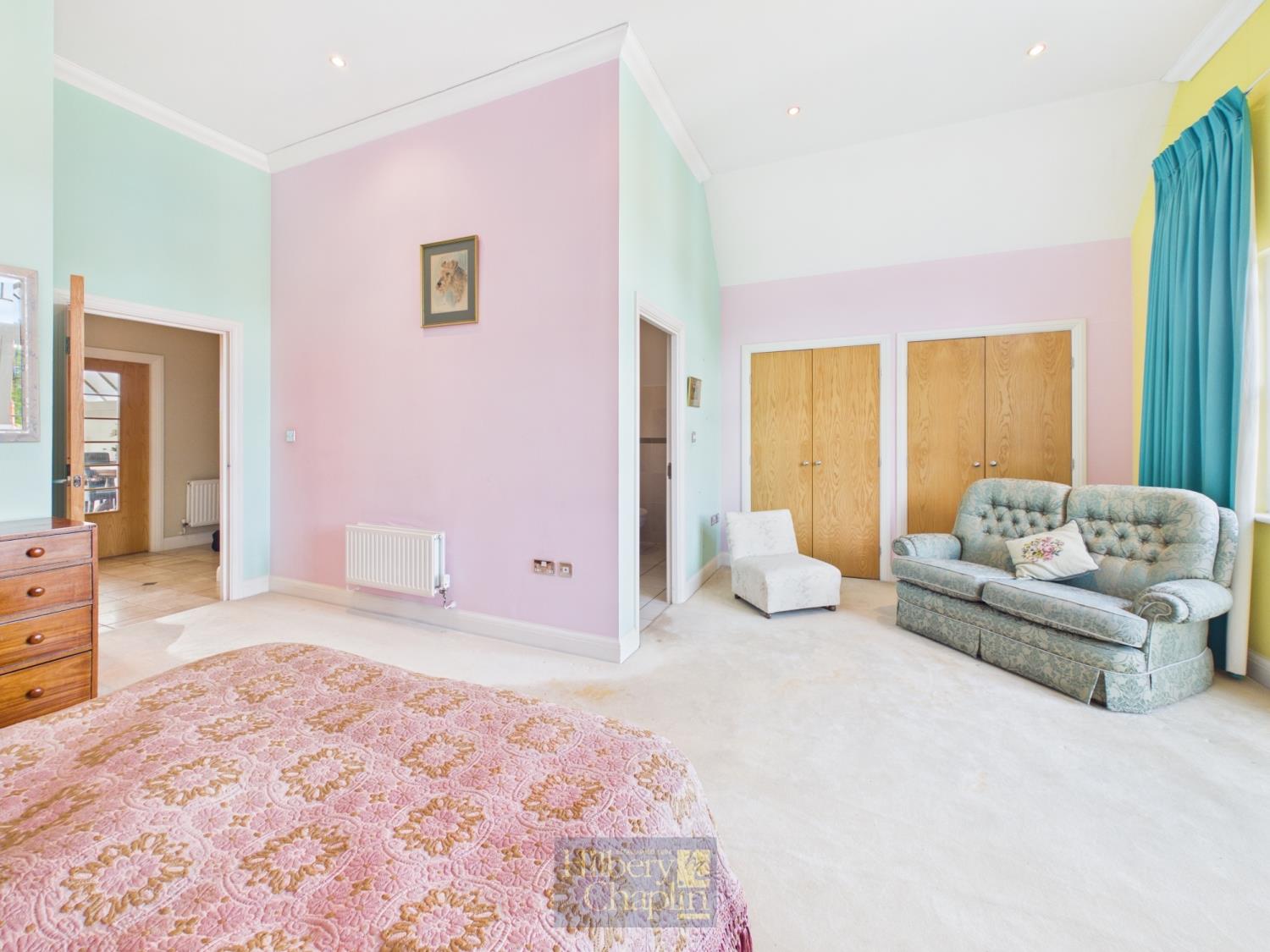 Property Image eef26301-c0e1-48e6-91a8-b05982230f8a