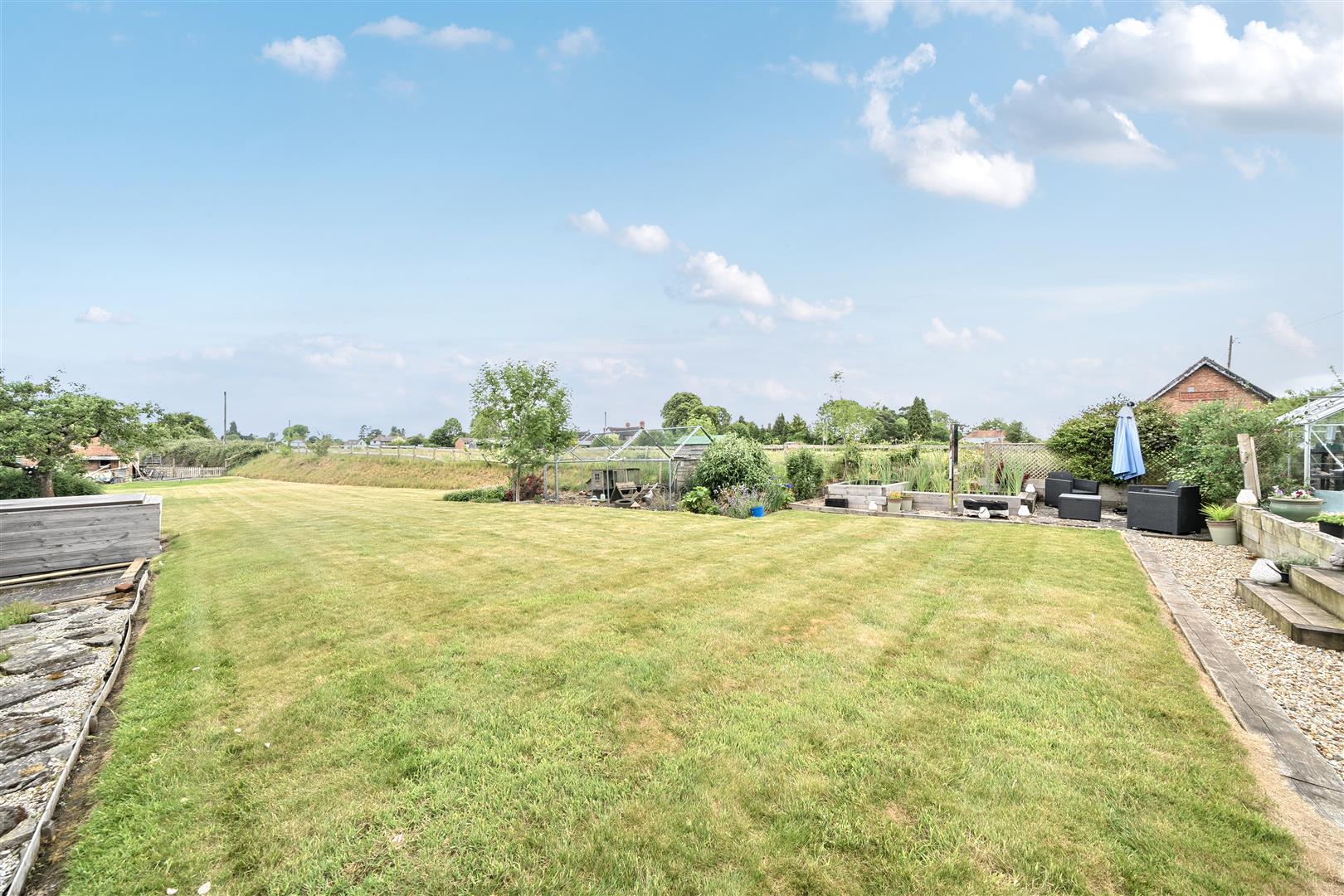 Property Image ef04b1a2-3ed5-455a-a883-13f56516683b