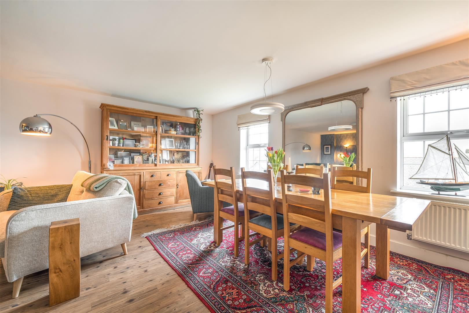 Property Image ef08ad9e-bbca-4cf2-9974-5b42b37636c2