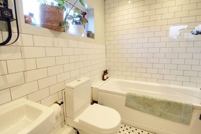 Property Image ef1e39ae-73a4-4f66-ae75-a61f87d70aaf