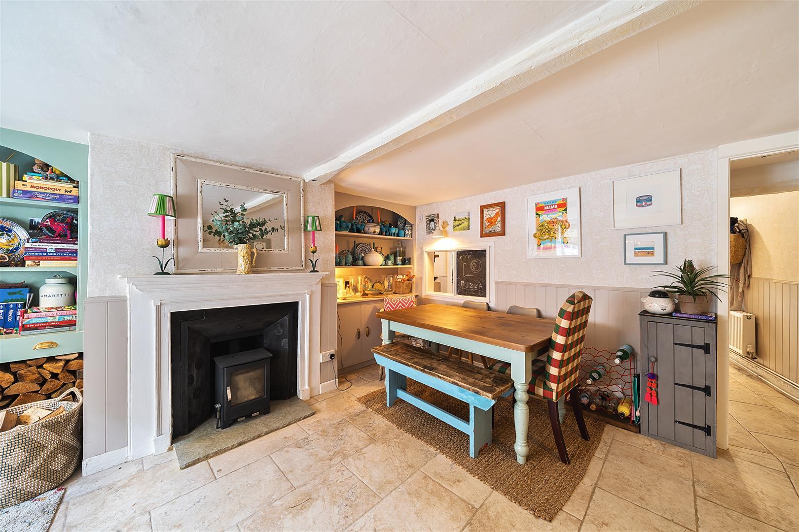 Property Image ef2b8ae2-bc9b-435a-8e97-87ebddc705ec