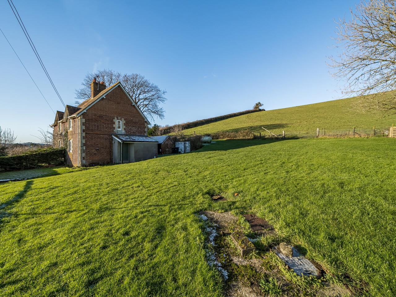 Property Image ef356f5f-7d7b-4f90-905d-f7e6a09d6b48