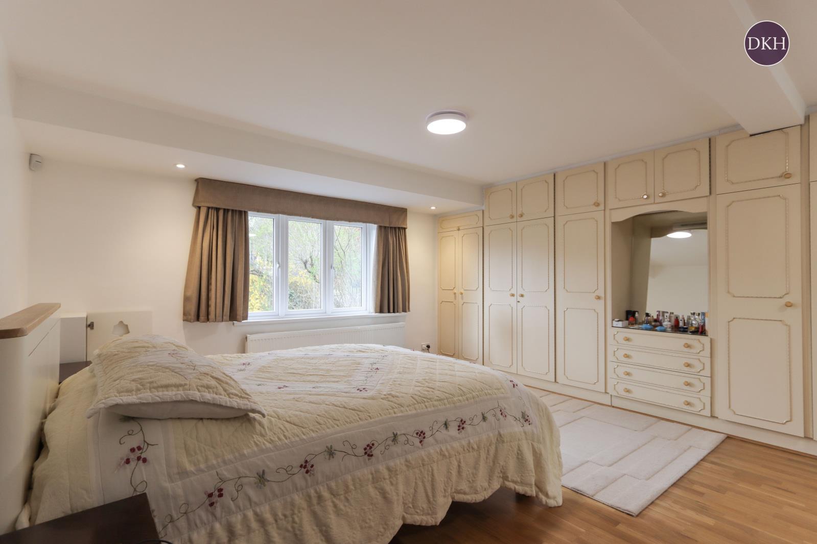 Property Image ef3e5154-afa7-4d99-bcc0-33a4ad091fd7