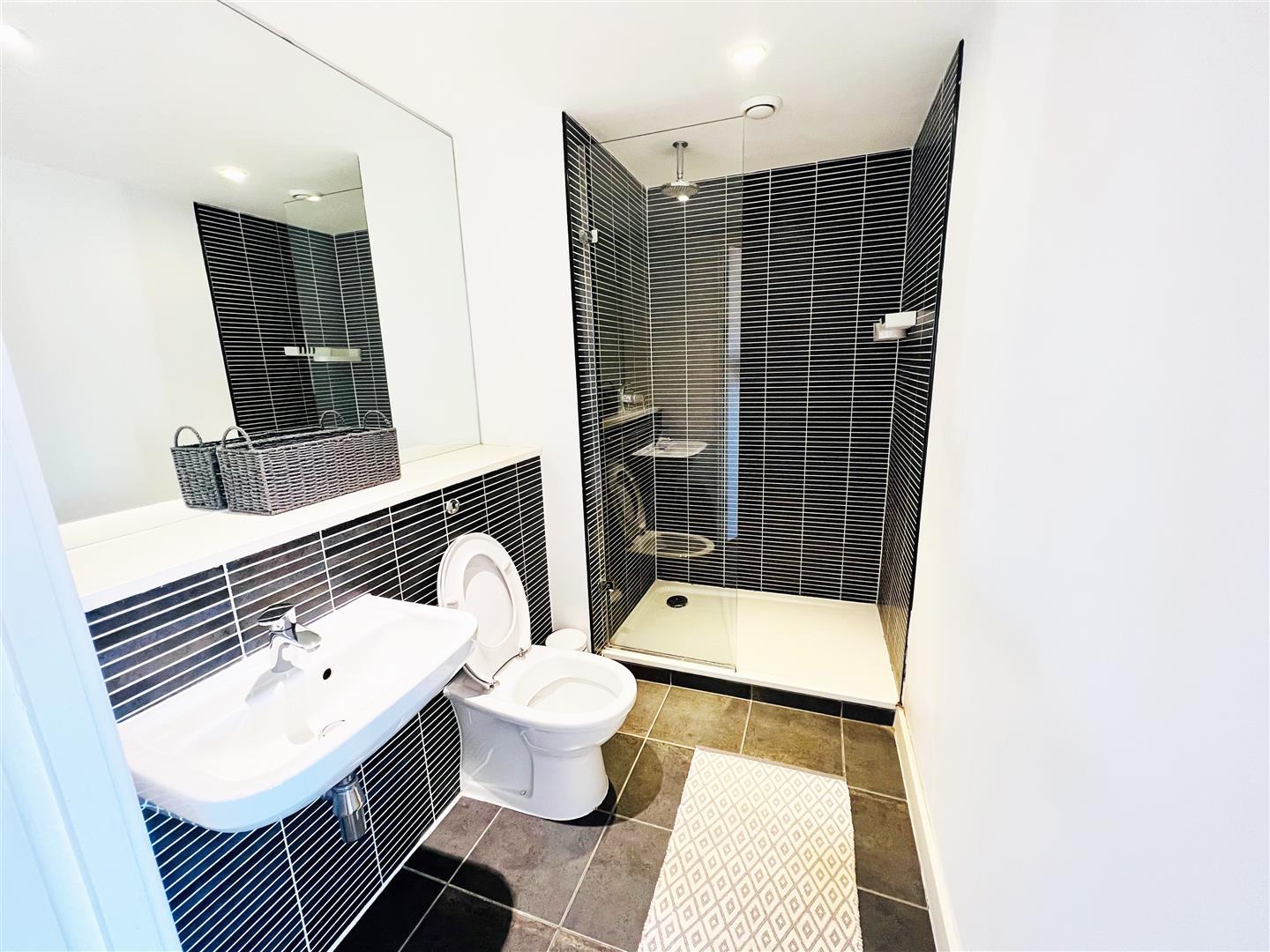 Property Image ef45692c-10e9-459b-9be2-2628cfb44055
